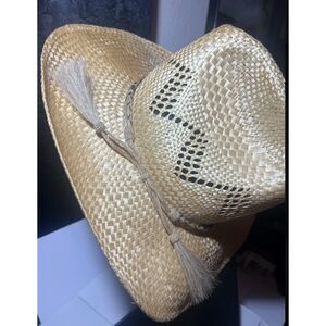 Stetson Western Straw Hat Natural Tan Ventilated Crown, Braided Band & Tassels